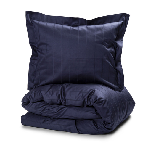 Kosta Linnewäfveri  Liverpool satin 150x210 marinblå
